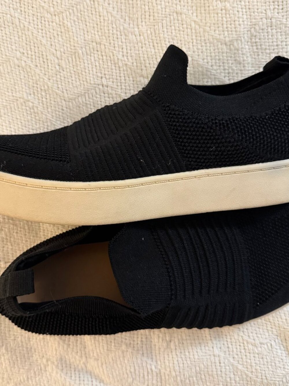 New Day Women’s Size 9 Black Knit Slip-On Platform Sneakers